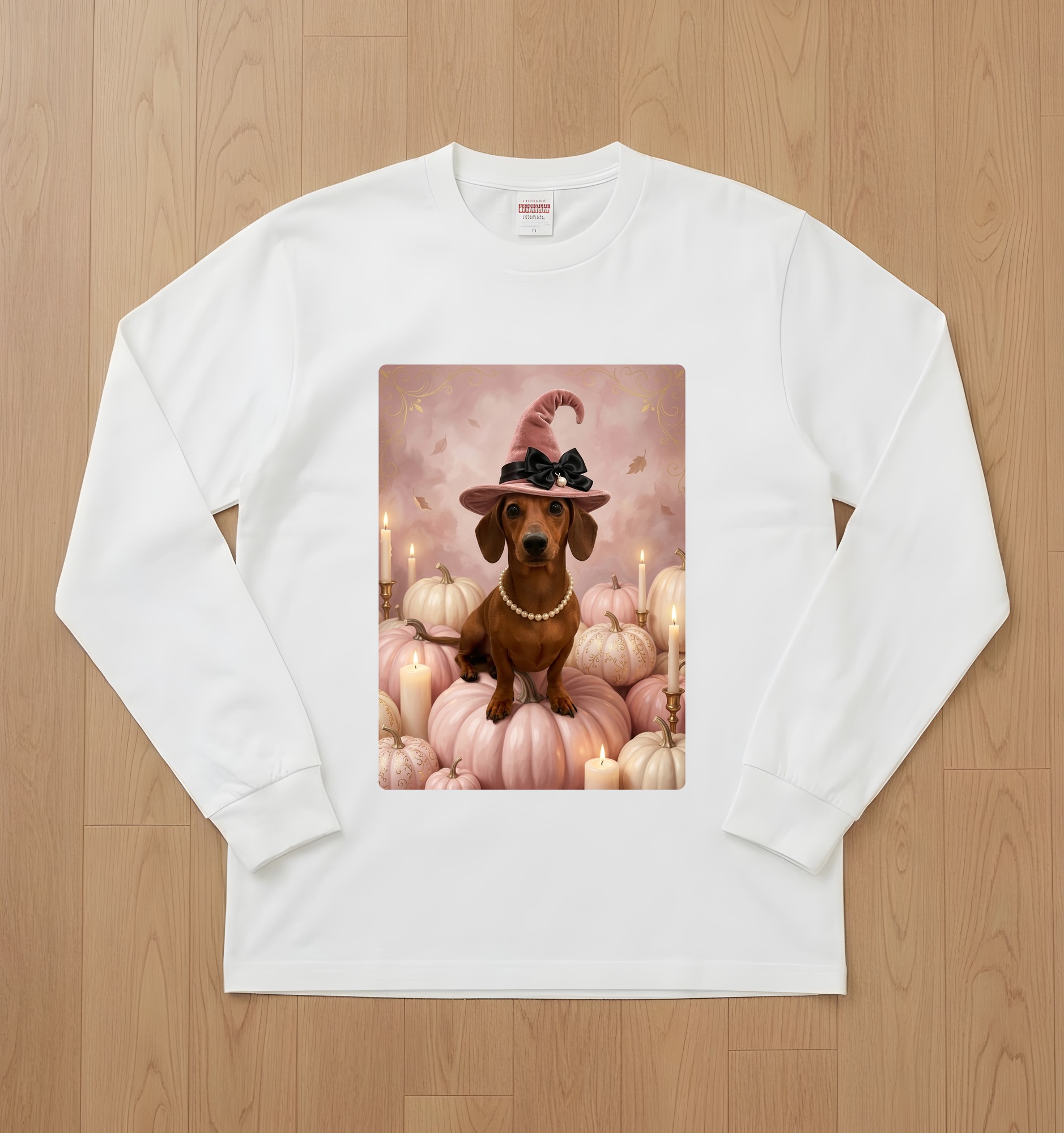 ミニチュアダックスフンドのかぼちゃとキャンドルの油絵風アートハロウィン長袖Tシャツ(ホワイト)
