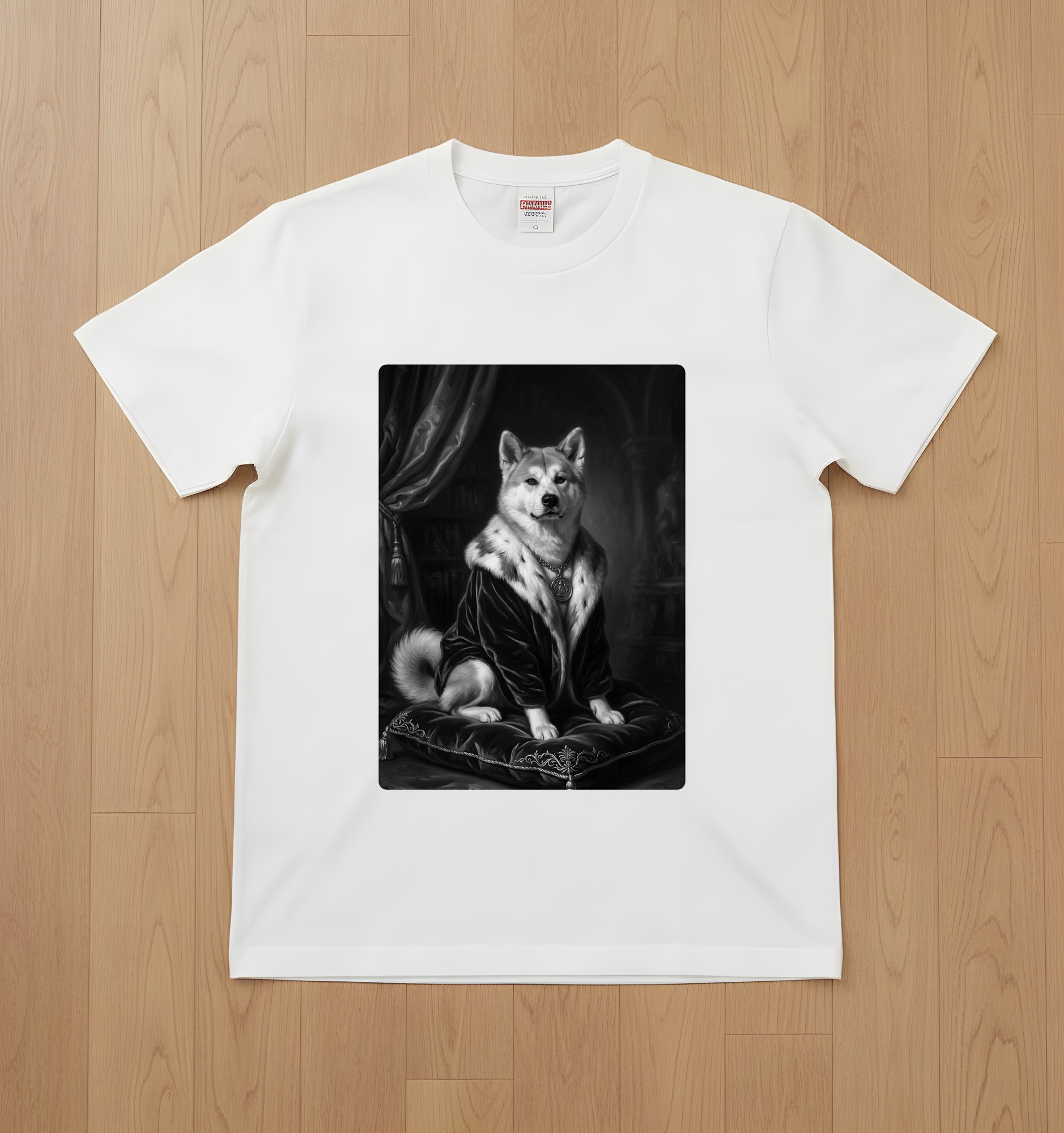 秋田犬のTシャツ 1枚目