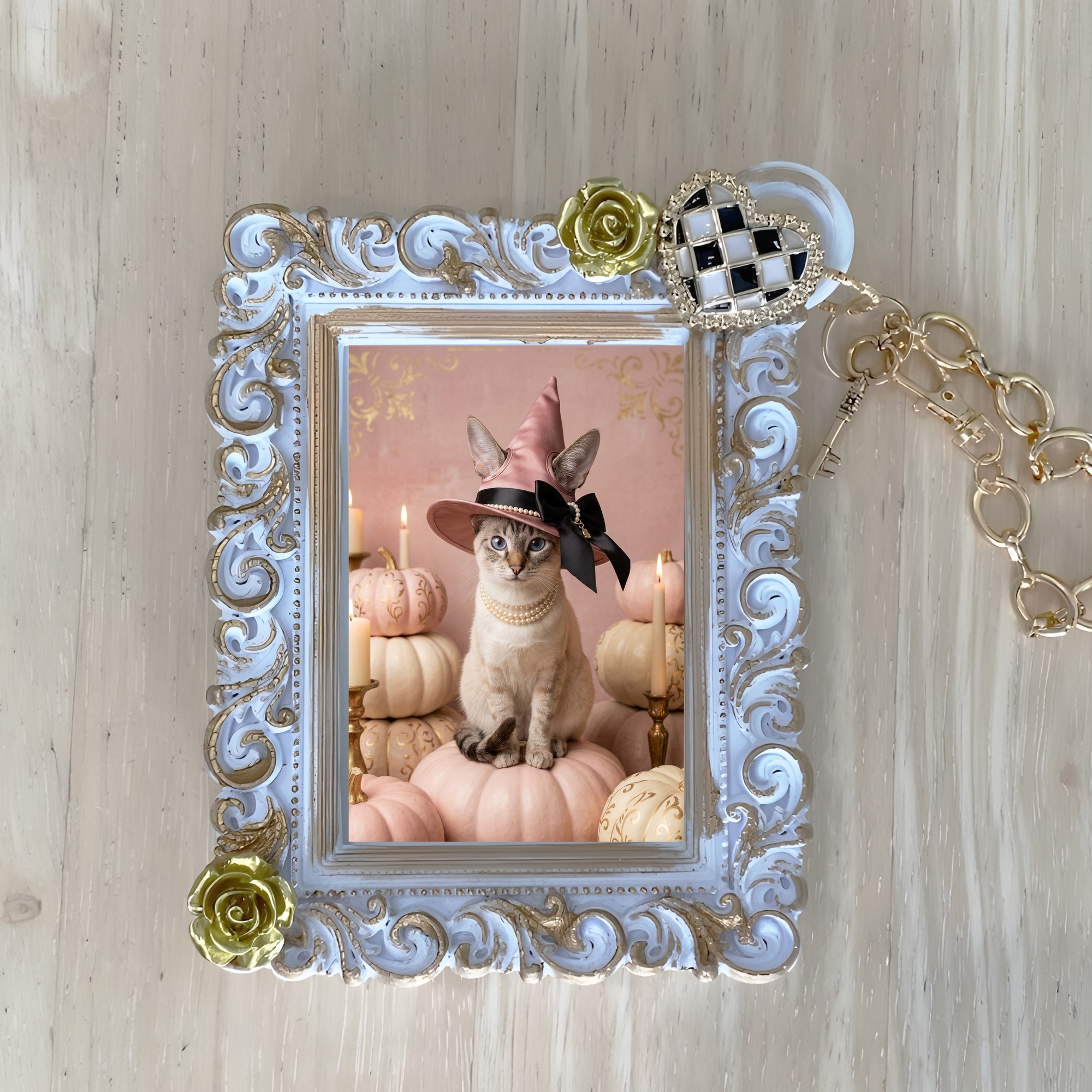 Tonkinese Cat — photo 1