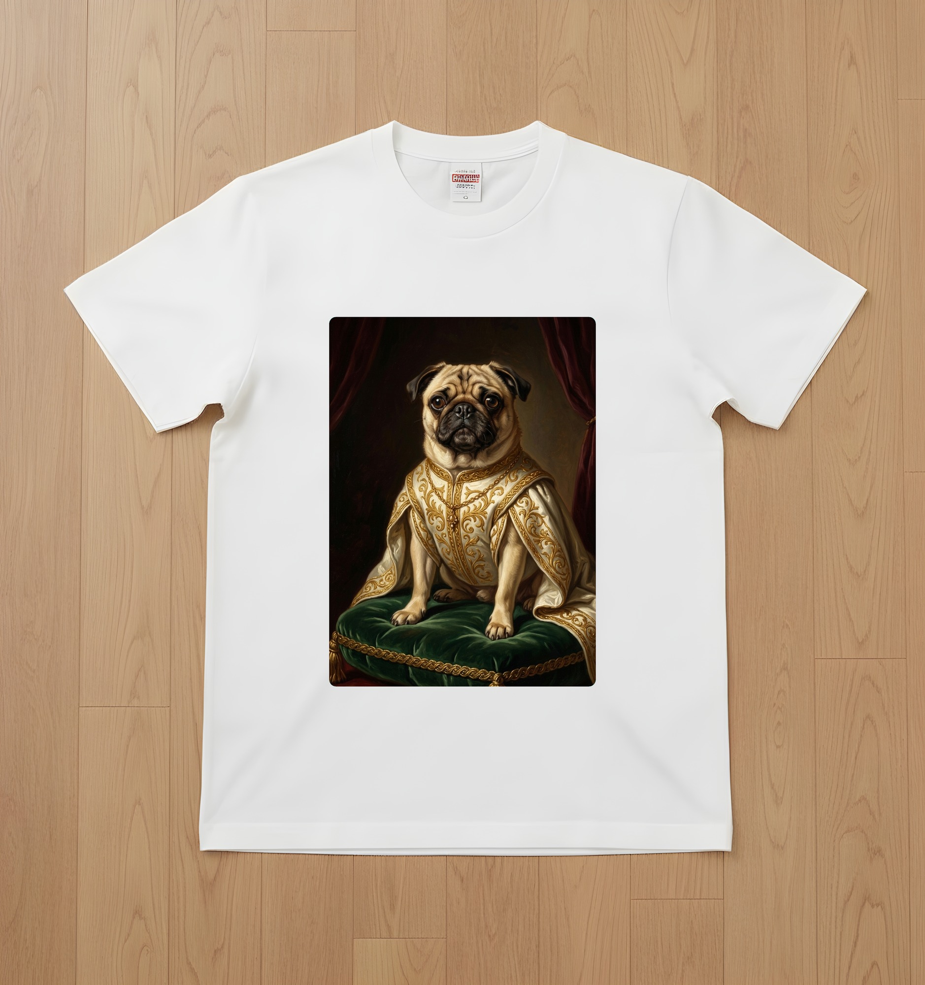 パグのTシャツ 1枚目