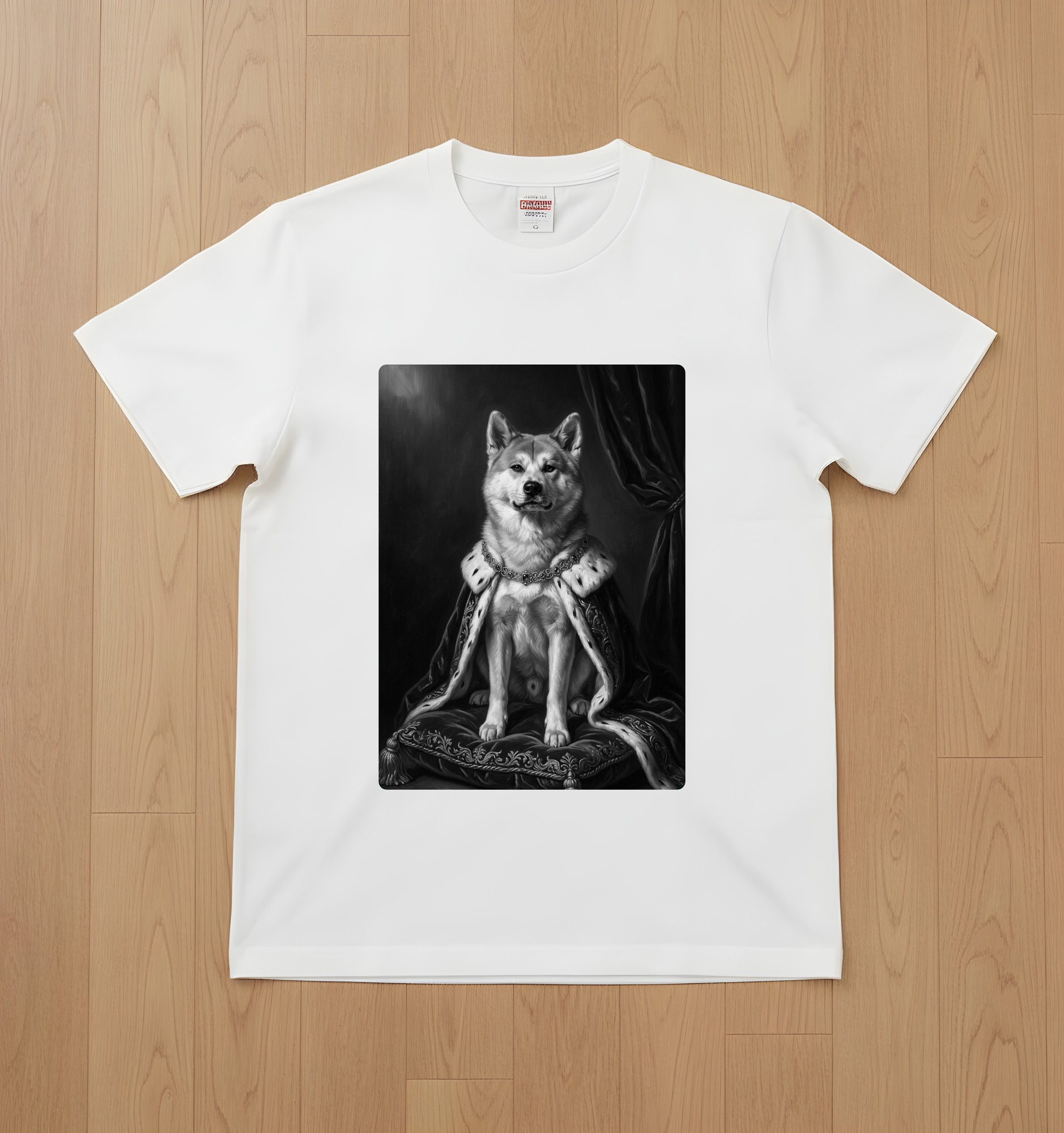 秋田犬のTシャツ 1枚目