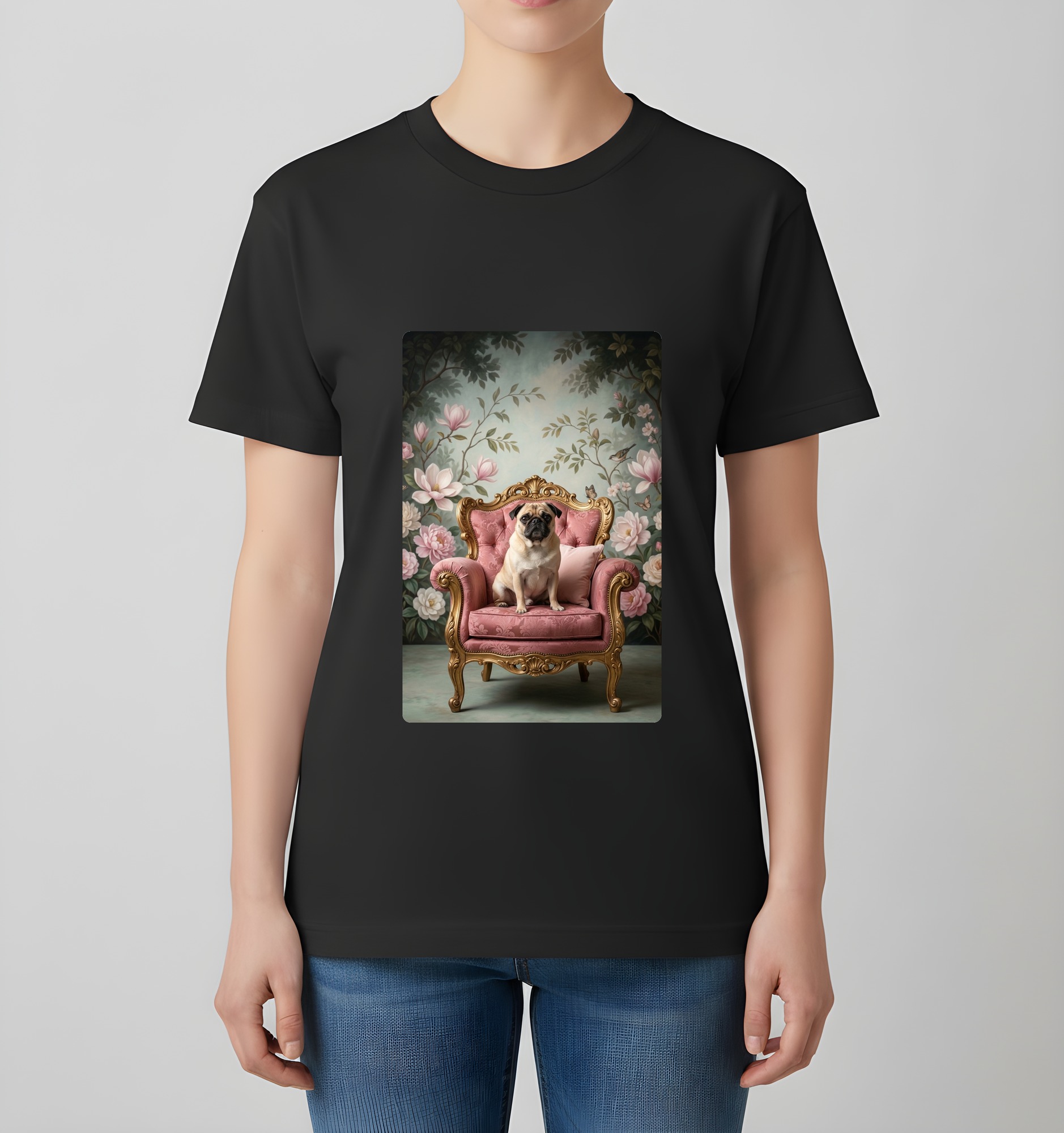パグのシャビーピンクの油絵風アートロココ調Tシャツ(ブラック)(4枚目)