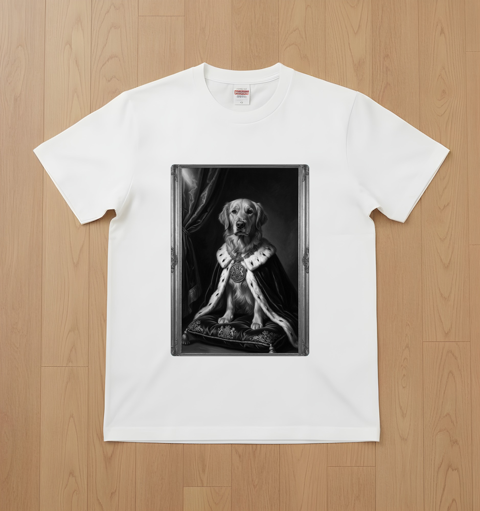 ゴールデンレトリバーのTシャツ 1枚目