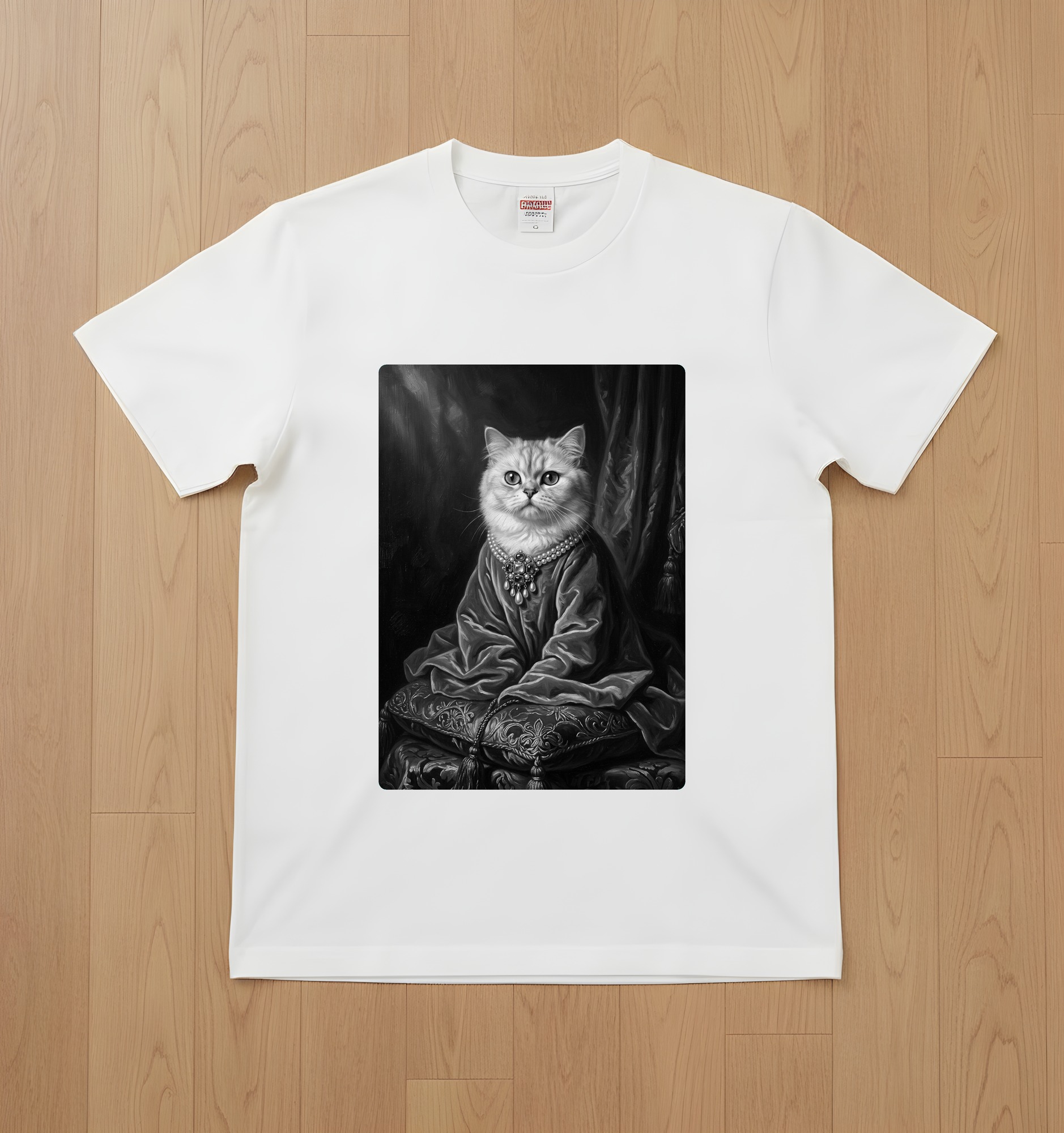 チンチラペルシャのTシャツ 1枚目