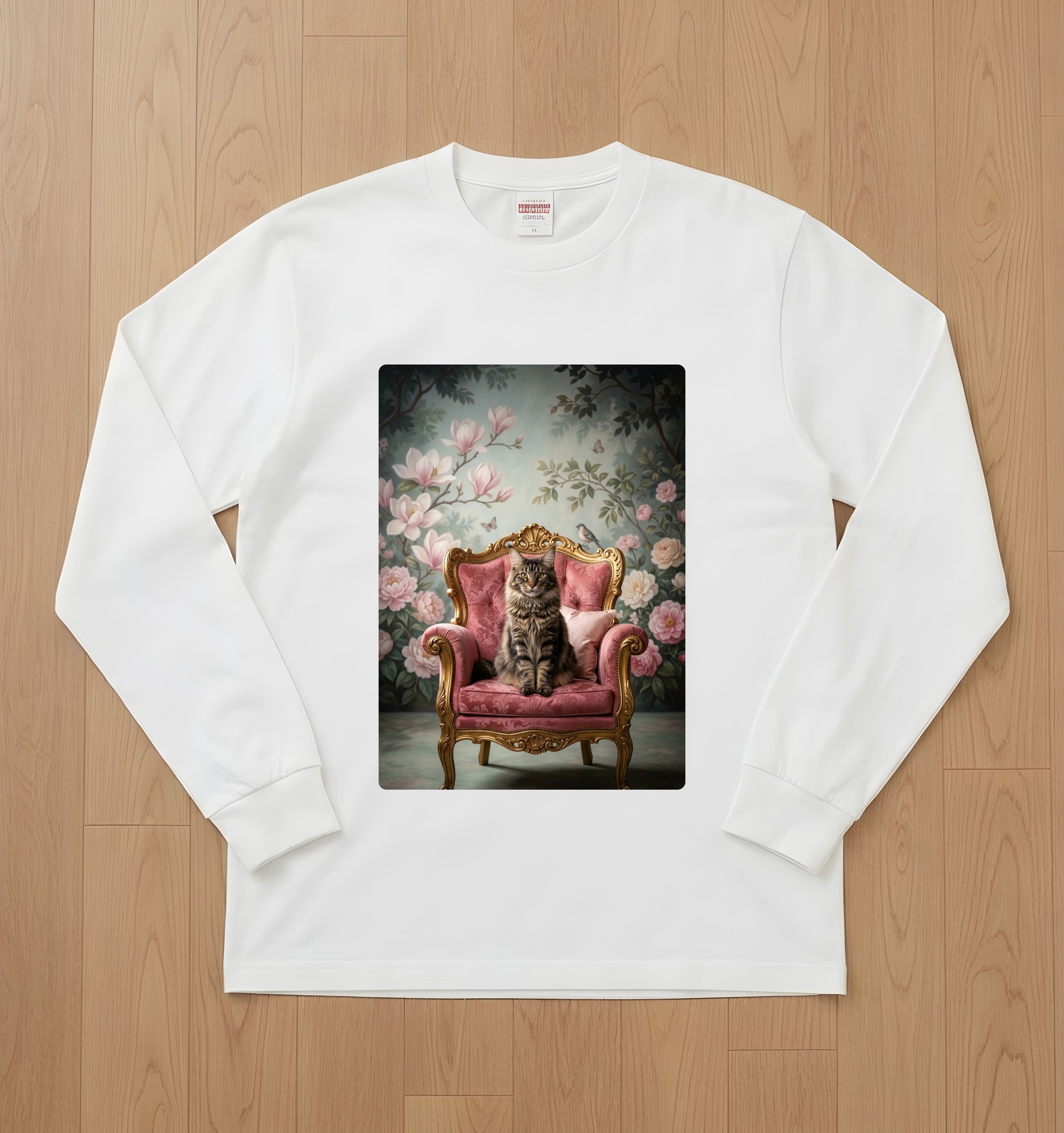 メインクーンの長袖Tシャツ 1枚目