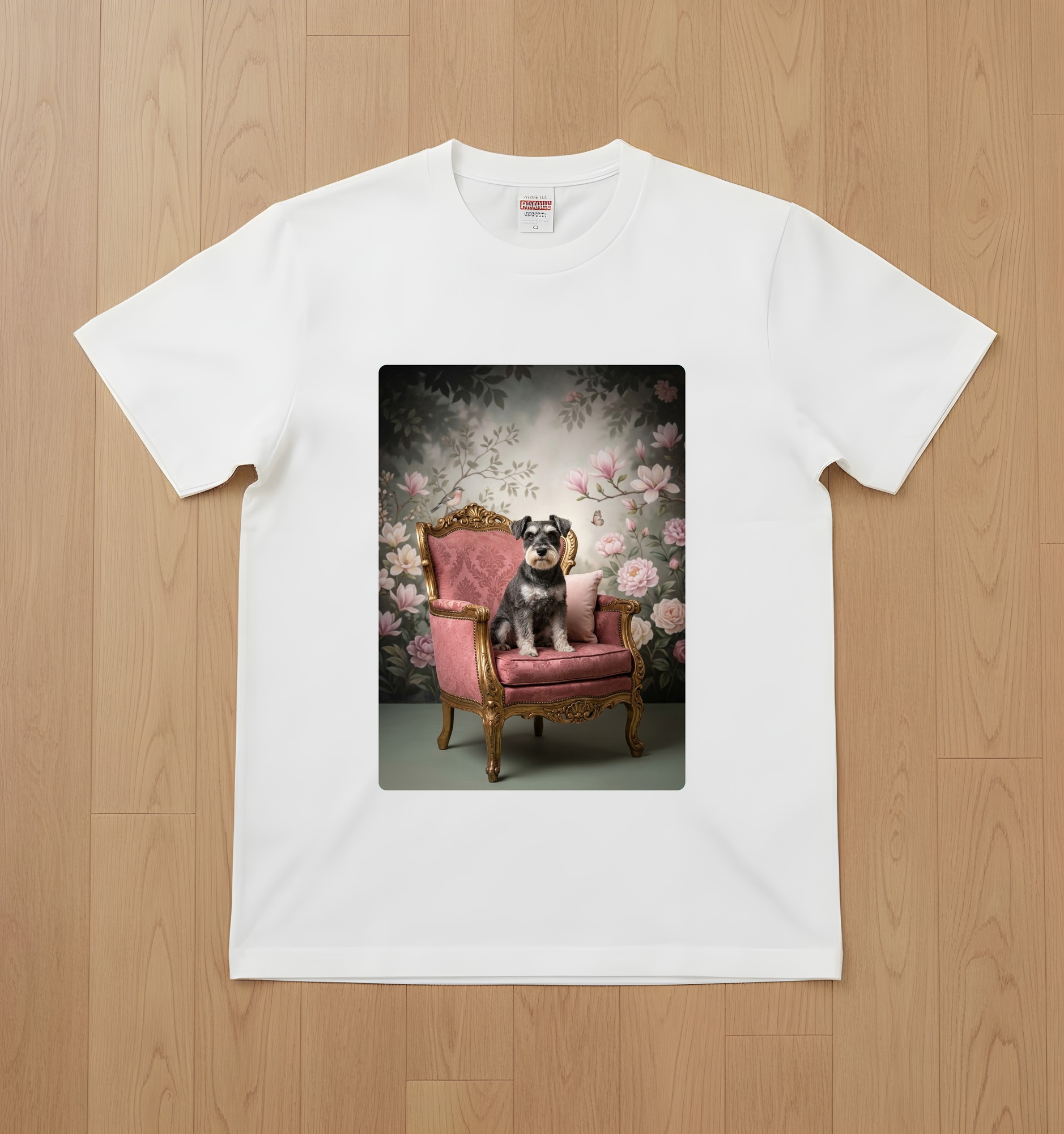 ミニチュアシュナウザーのTシャツ 1枚目