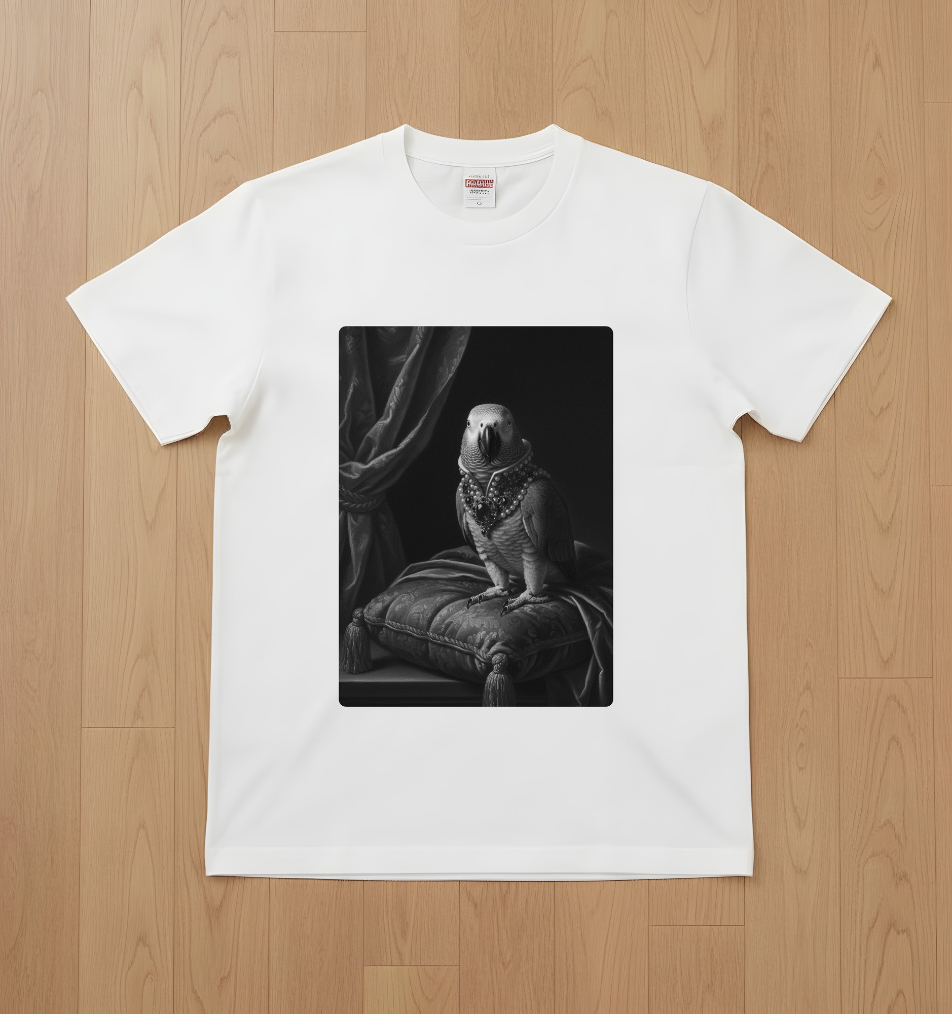 ヨウムのTシャツ 1枚目