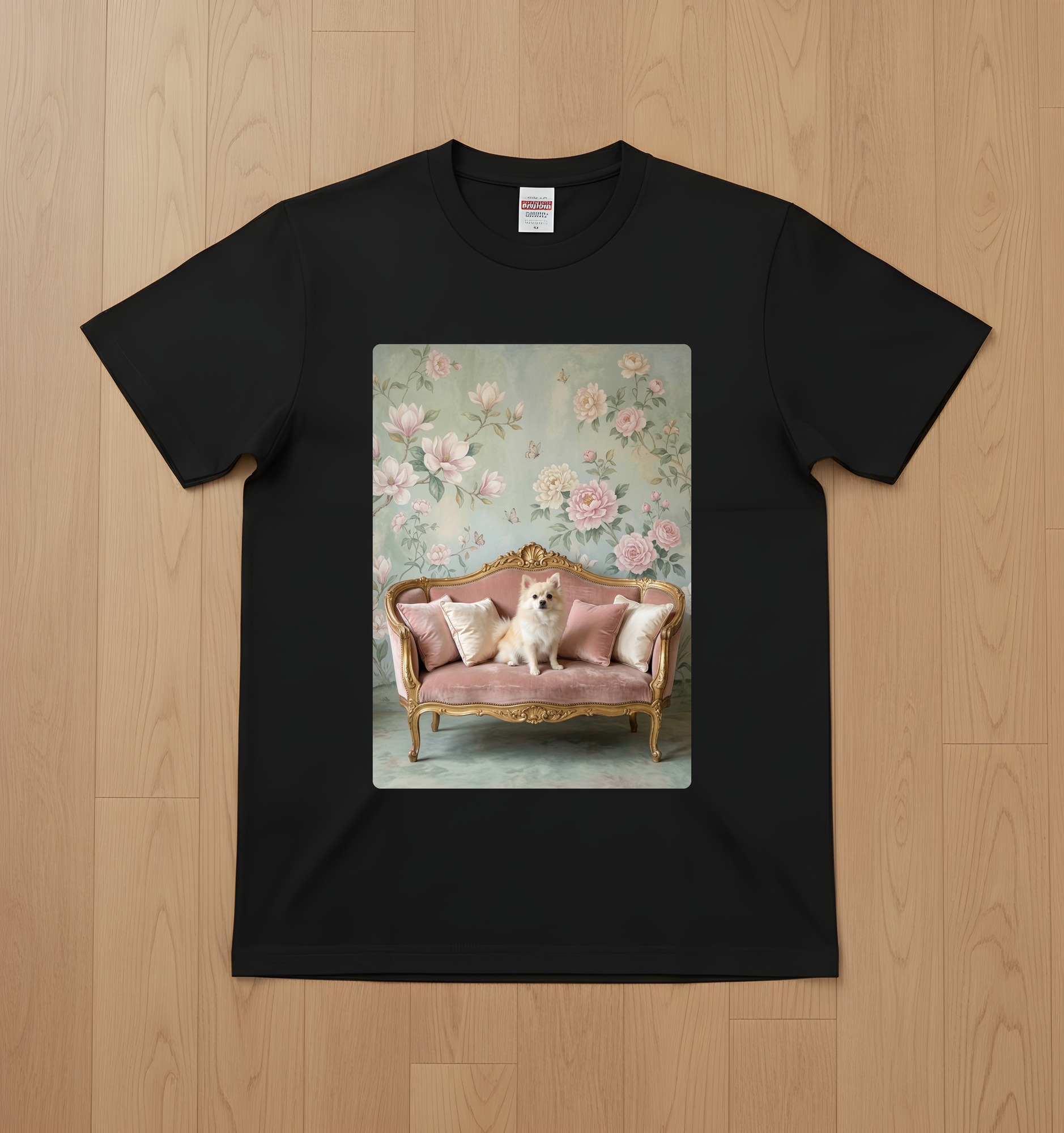 ポメラニアンのTシャツ 1枚目