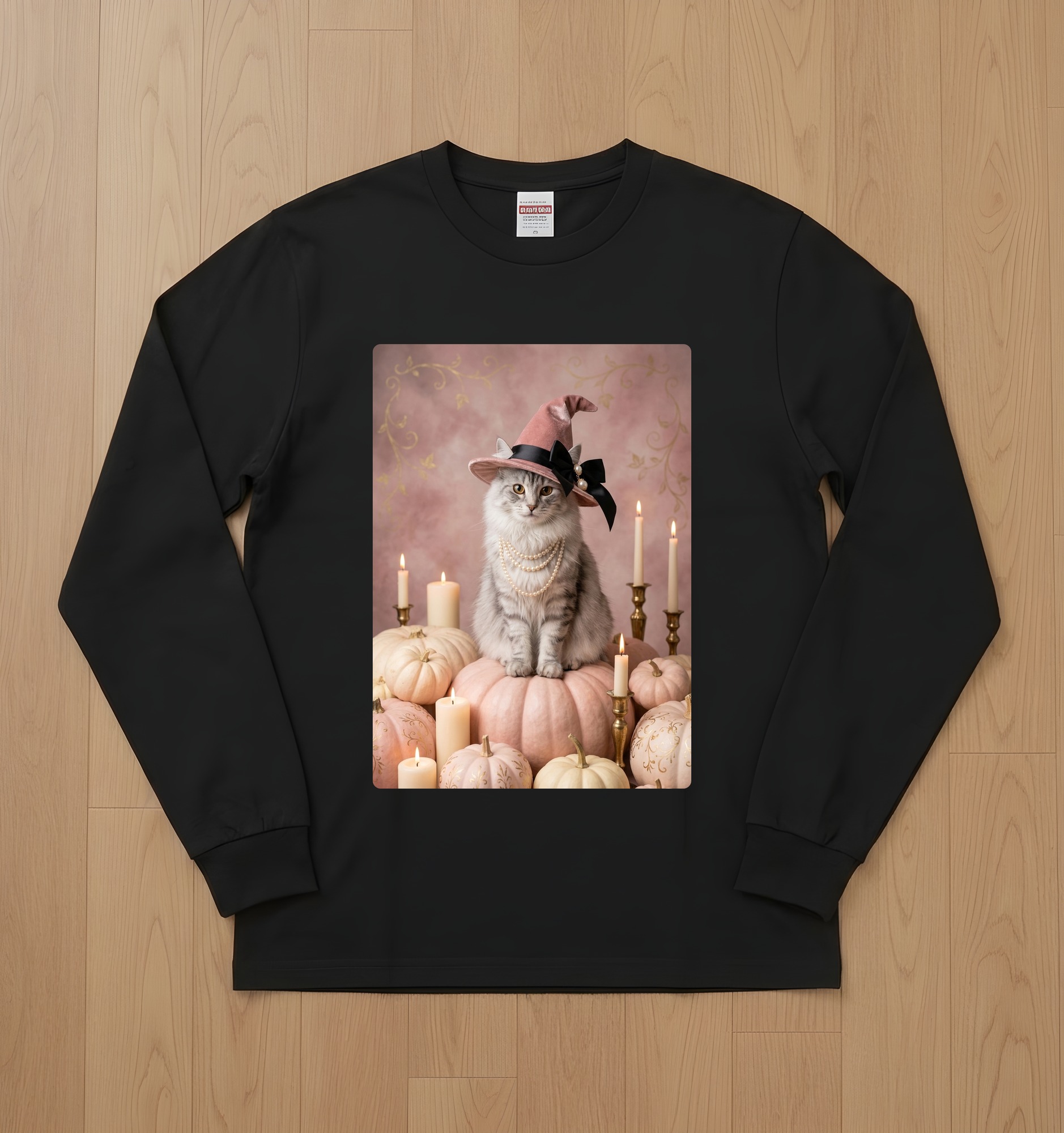 ノルウェージャンフォレストキャットの長袖Tシャツ 1枚目