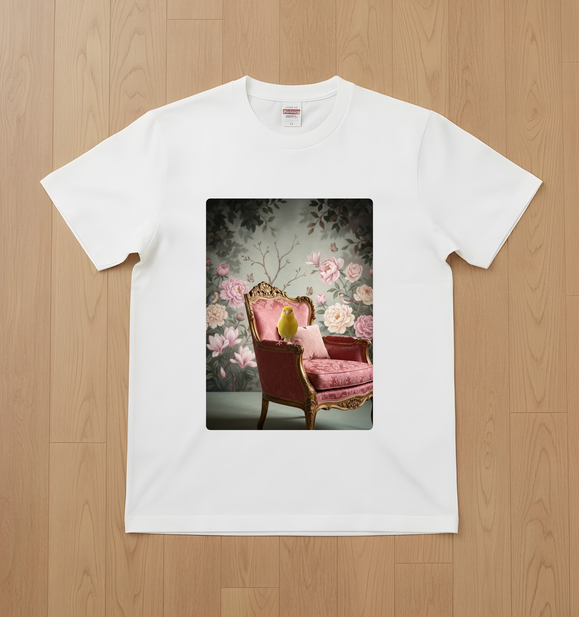 カナリアのTシャツ 1枚目