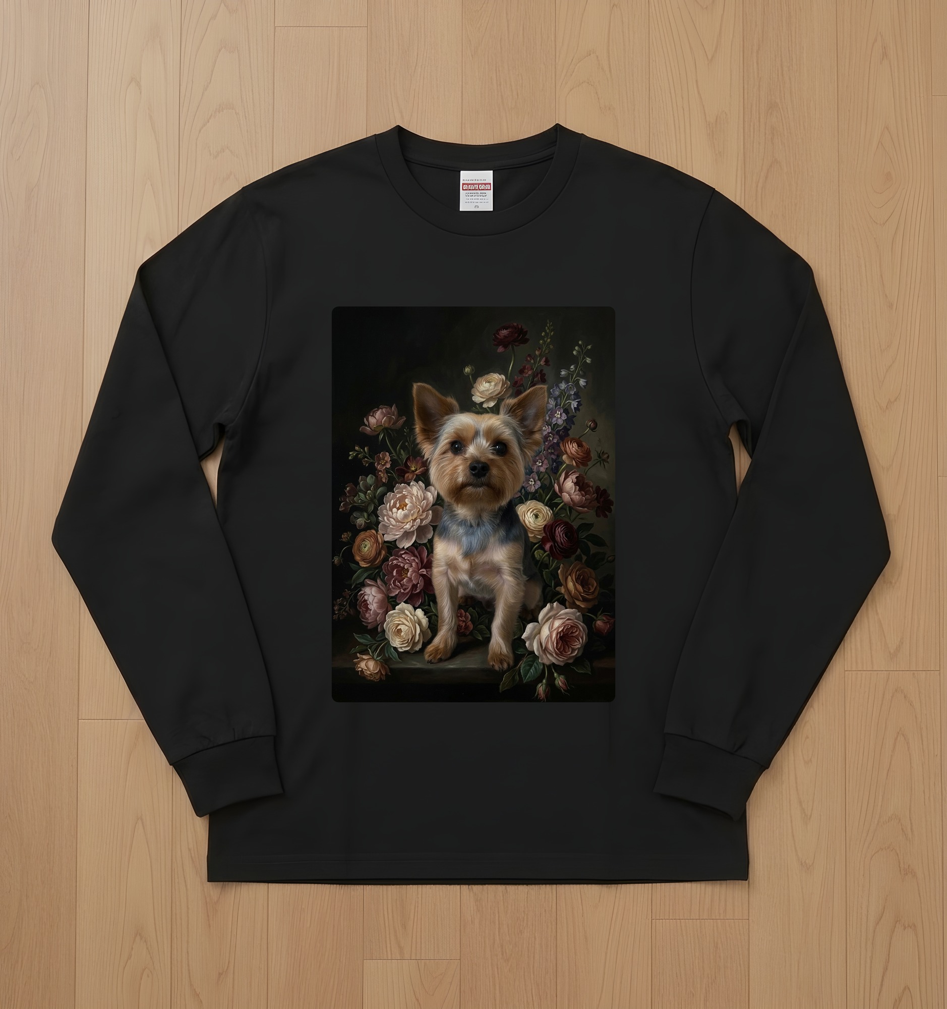 ヨークシャーテリアの長袖Tシャツ 1枚目